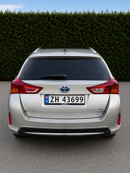 Toyota Auris 6 of 20