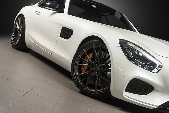 Mercedes-Benz AMG GT S 15 of 30
