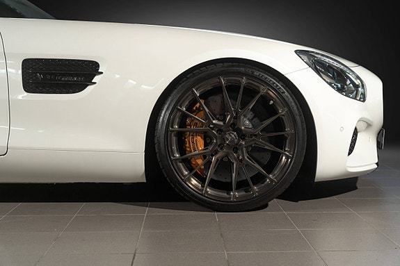 Mercedes-Benz AMG GT S 24 of 30