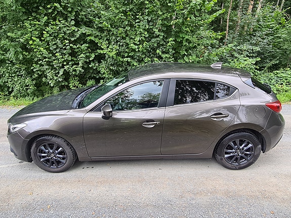 Mazda 3 4 of 22