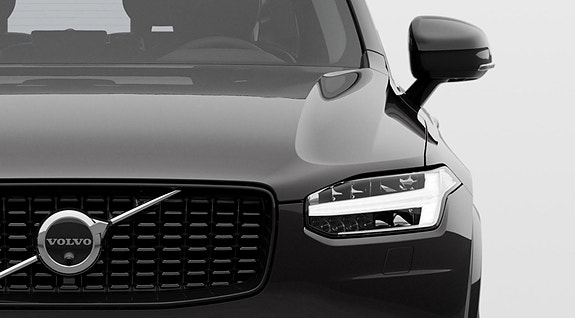 Volvo XC90 11 of 27