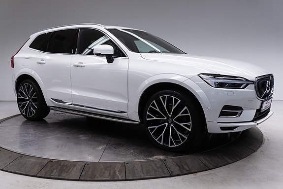Volvo XC60 12 of 30