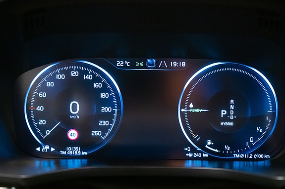 Volvo XC60 29 of 30