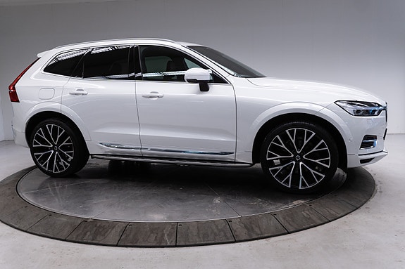 Volvo XC60 8 of 30