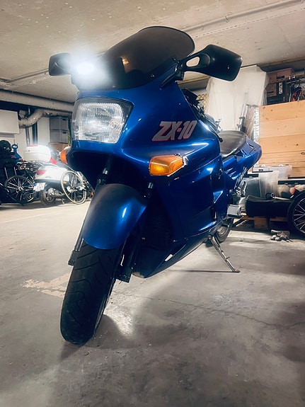 Kawasaki Tomcat ZX-10 5 of 6
