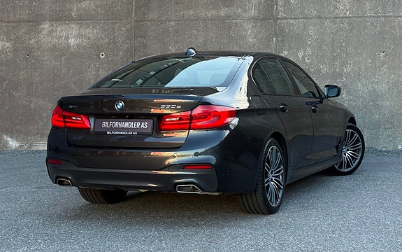 BMW 530e 6 of 30