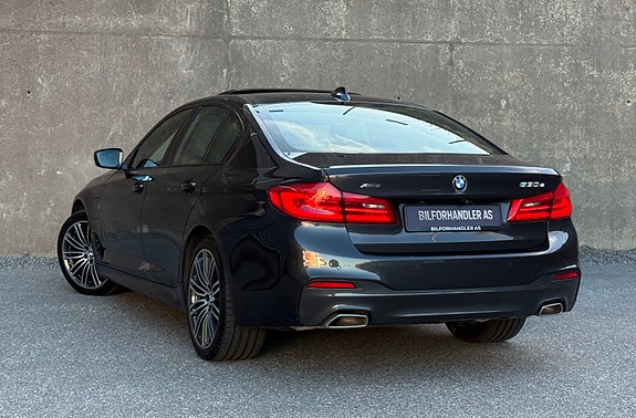 BMW 530e 8 of 30