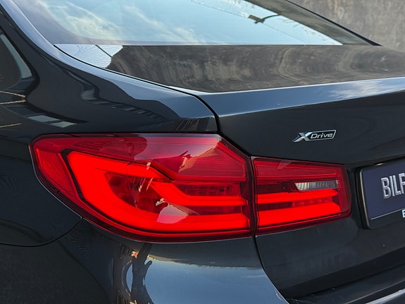 BMW 530e 9 of 30