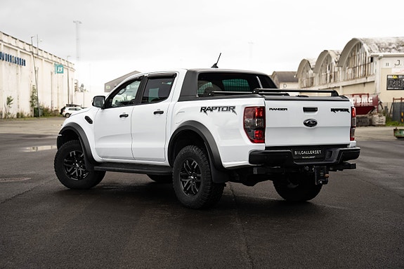 Ford Ranger Raptor 6 of 30