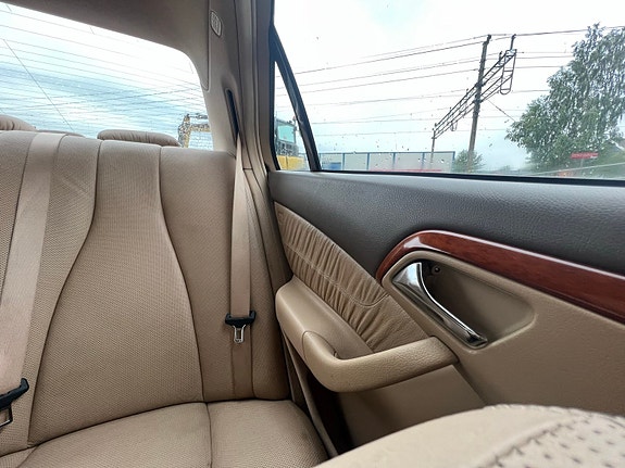 Mercedes-Benz S320 19 of 22