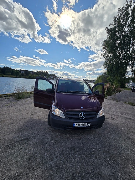 Mercedes-Benz Vito 113 2 of 30