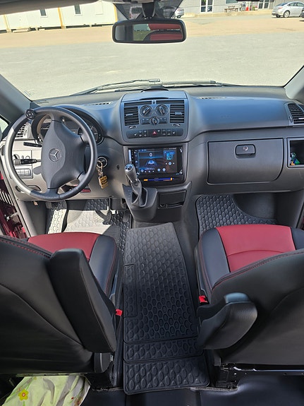 Mercedes-Benz Vito 113 17 of 30