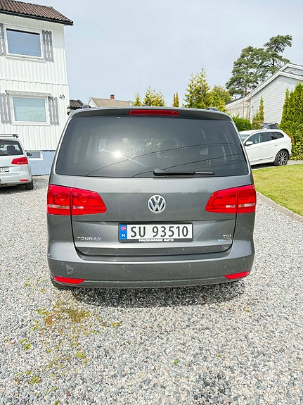 Volkswagen Touran 8 of 9