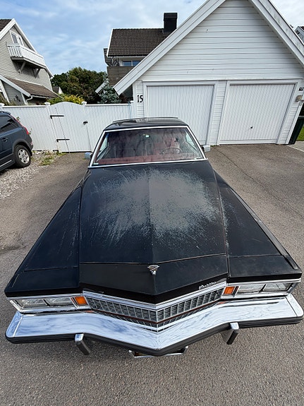 Cadillac Deville 12 of 27