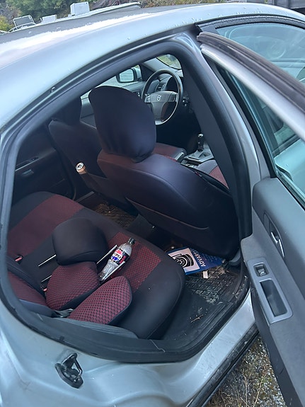 Volvo S40 4 of 6