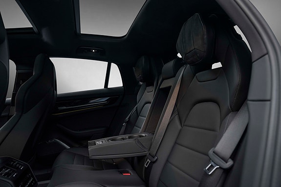 Porsche Panamera 29 of 30