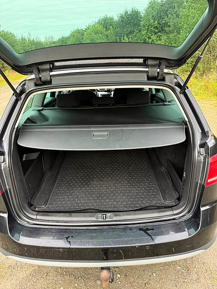 Volkswagen Passat Alltrack 15 of 15