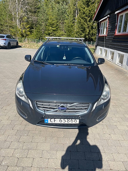 Volvo V60 6 of 12