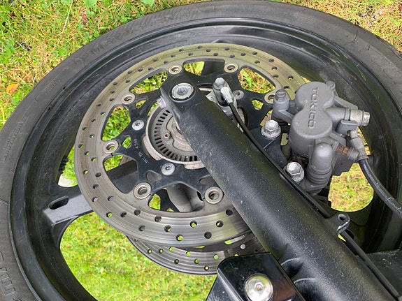 Suzuki DL 650 V-Strom 12 of 12