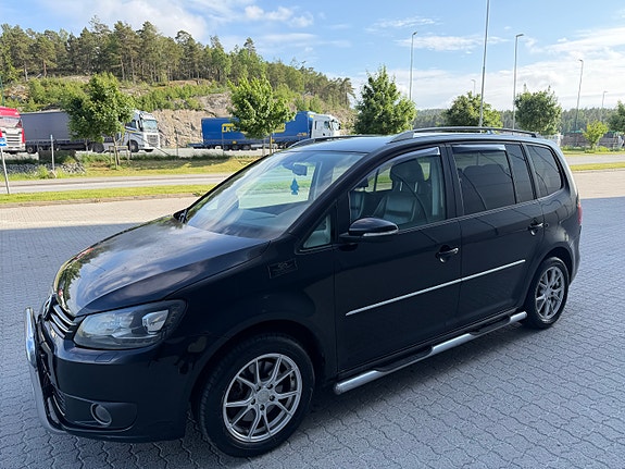 Volkswagen Touran 5 of 29