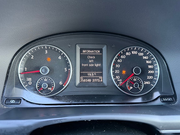 Volkswagen Touran 24 of 29