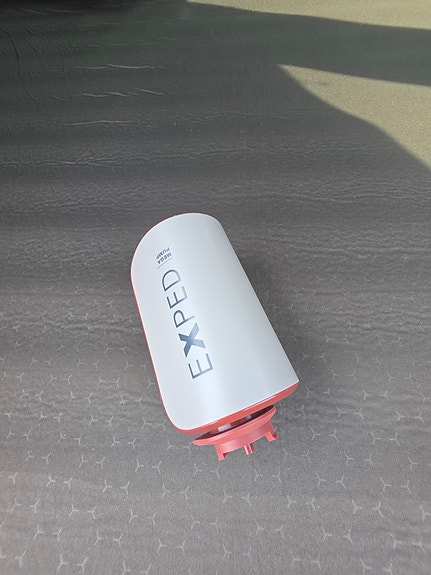 Tesla Model Y 12 of 16