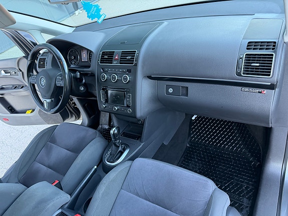 Volkswagen Touran 25 of 30