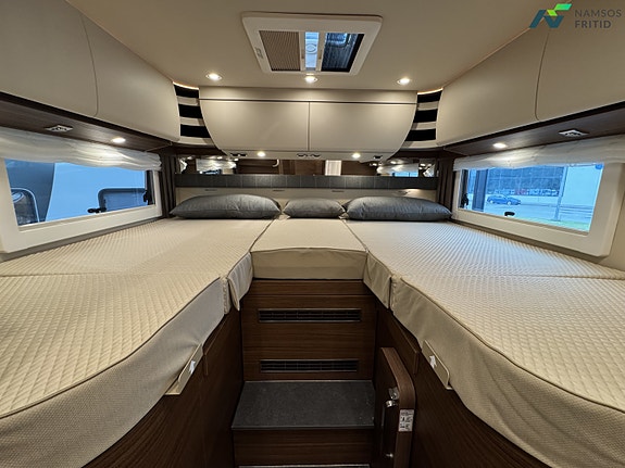 Carthago c-line I 5.9 XL LE (MB) | Uten senkeseng | Mercedes | Alde 18 of 24