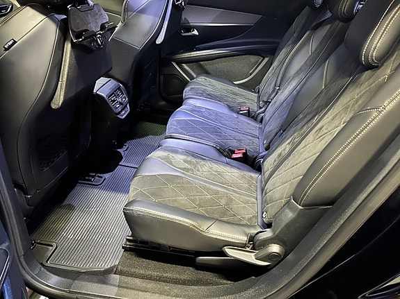Peugeot 5008 19 of 30