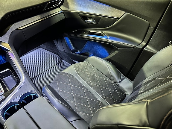 Peugeot 5008 22 of 30