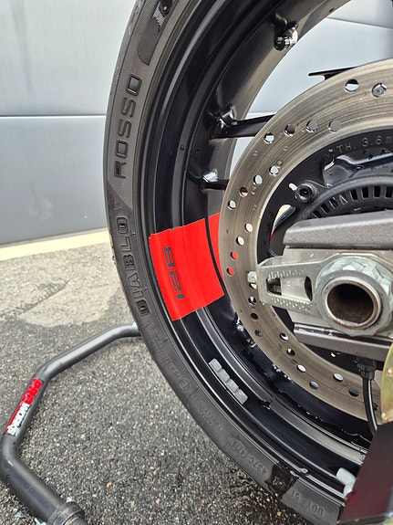 Ducati Monster 821 8 of 10