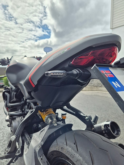 Ducati Monster 821 7 of 10