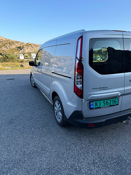 Ford Transit Connect 10 of 30