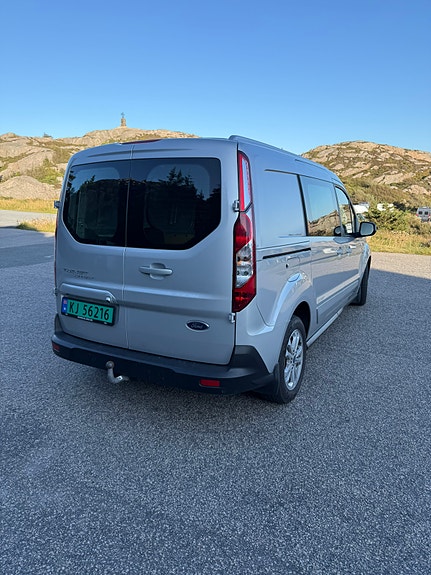 Ford Transit Connect 8 of 30
