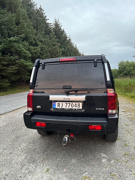 Jeep Commander 7 of 17