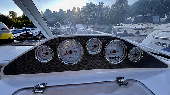 Oceanmaster 620DC i god stand med 140 Suzuki 26 of 30