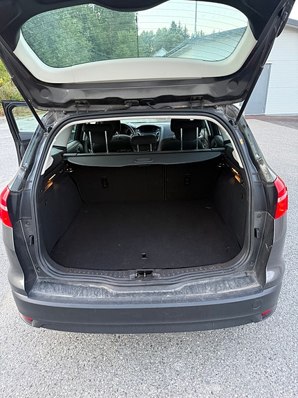 Ford Focus 13 of 13