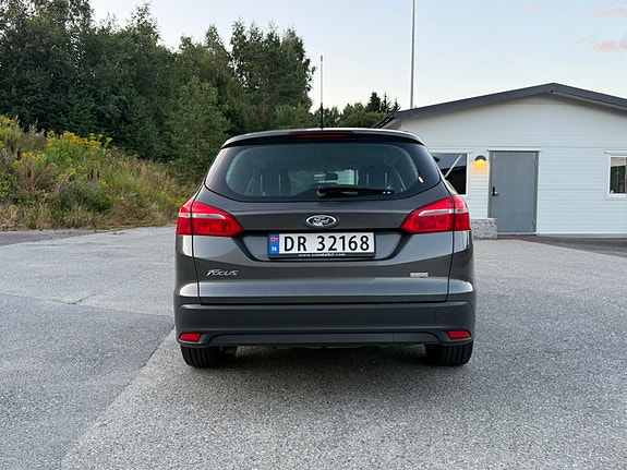 Ford Focus 4 of 13