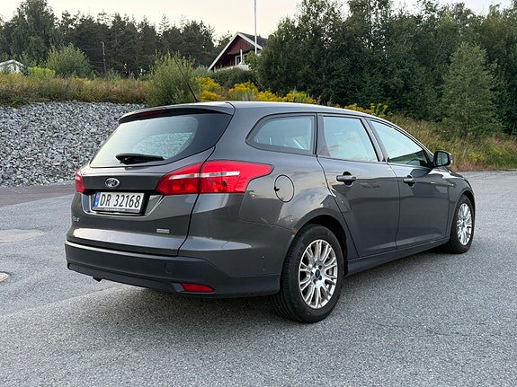 Ford Focus 5 of 13