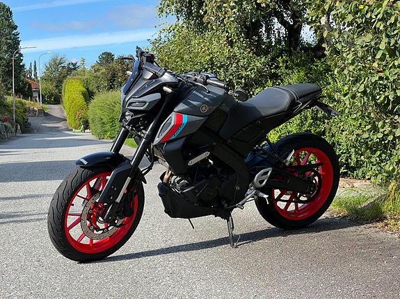 Yamaha MT-125 15 of 30