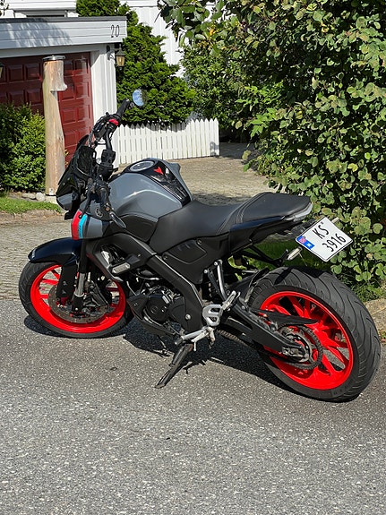 Yamaha MT-125 5 of 30
