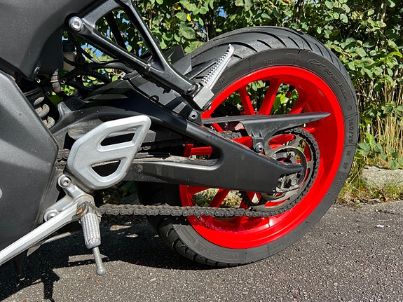 Yamaha MT-125 25 of 30