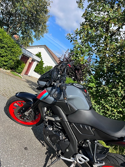 Yamaha MT-125 7 of 30