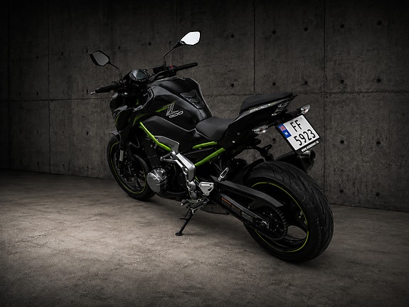 Kawasaki Z900 ABS Z900/ARROW 2 of 9