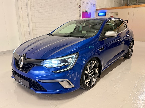 Renault Megane 14 of 30