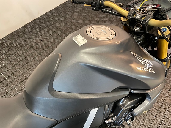 Honda CB 1000 R *** SERVICE/GARANTI *** 21 of 30
