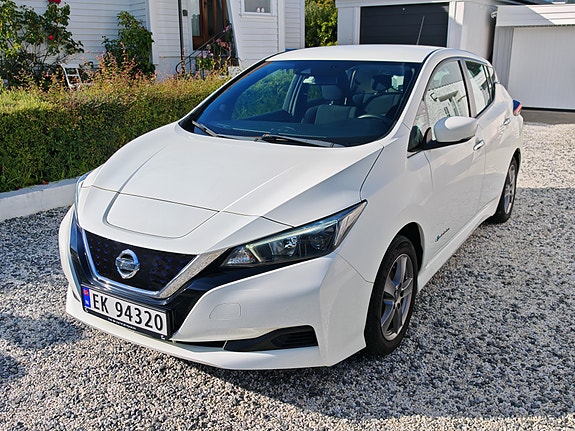 Nissan Leaf 6 of 30