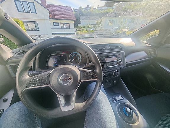 Nissan Leaf 18 of 30