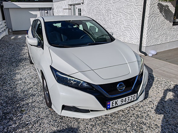 Nissan Leaf 8 of 30