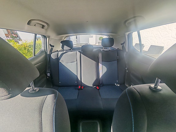 Nissan Leaf 20 of 30